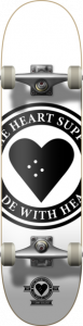 1CHEA0BADGE82WW-listing.png